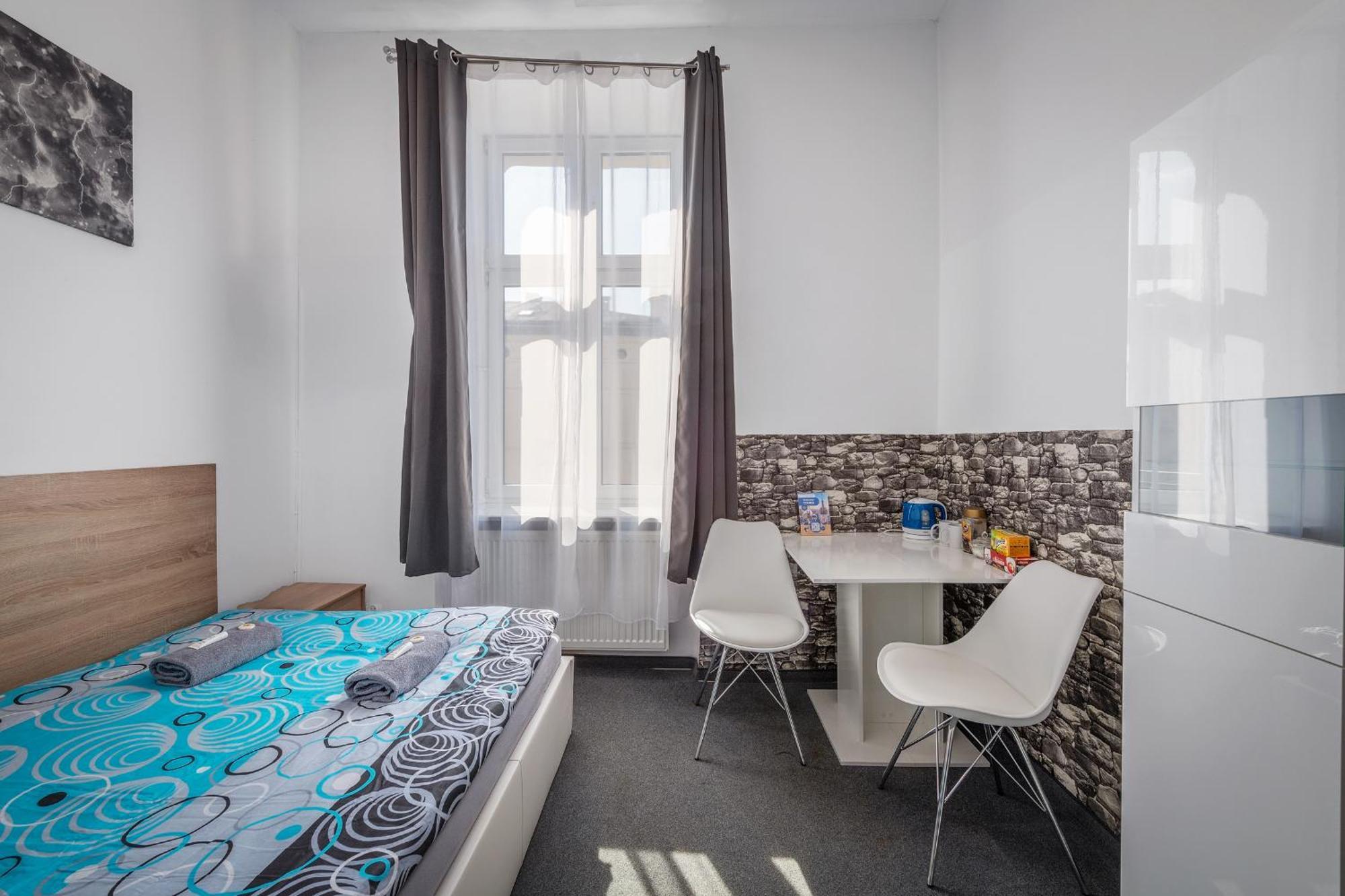 70S Guest Room Krakow Ngoại thất bức ảnh